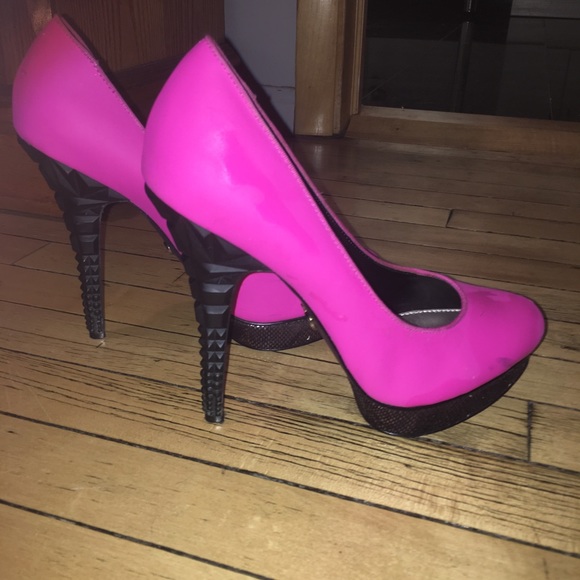 RACHEL Rachel Roy Shoes - RACHEL by Rachel Roy: Magenta Pumps